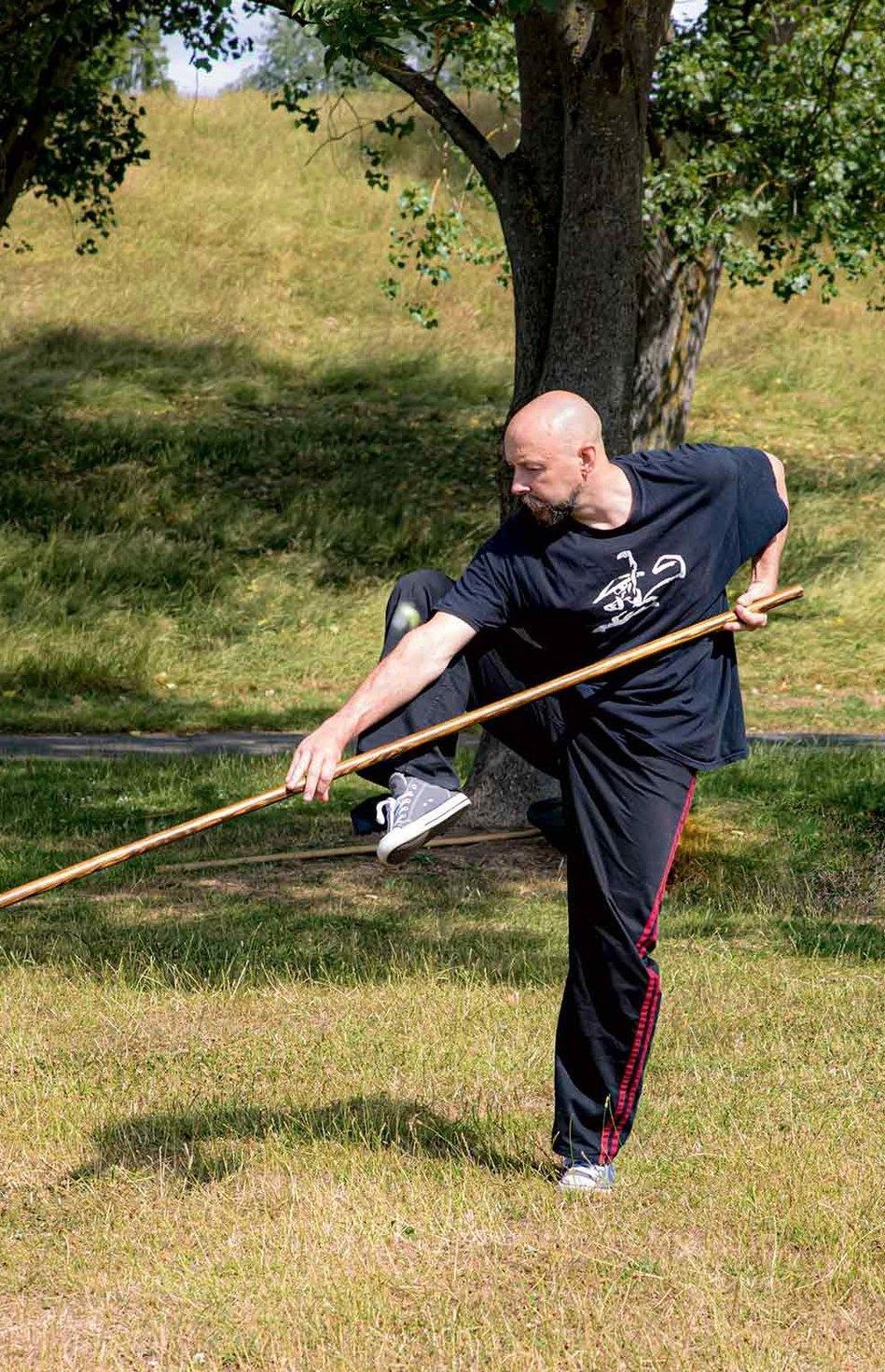 Shifu Gary Matthews, 7th generation disciple of Mizong Quan, 9th generation Qingping jian