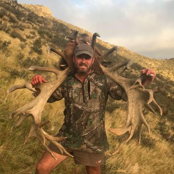 The Hunter's Recommended New Zealand Hunting Books