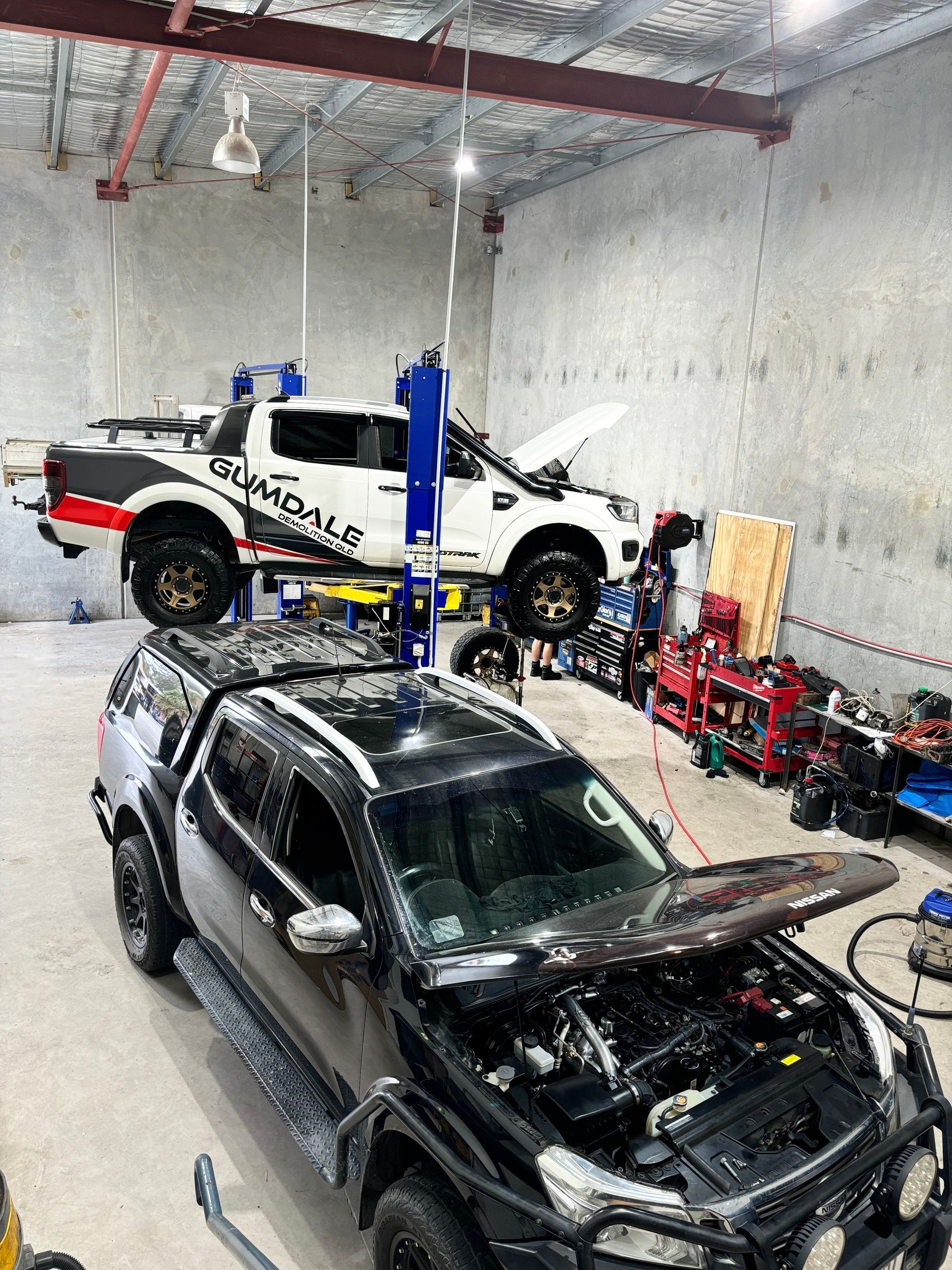 Car getting Repaired - Diesel Mechanic in Browns Plains, QLD