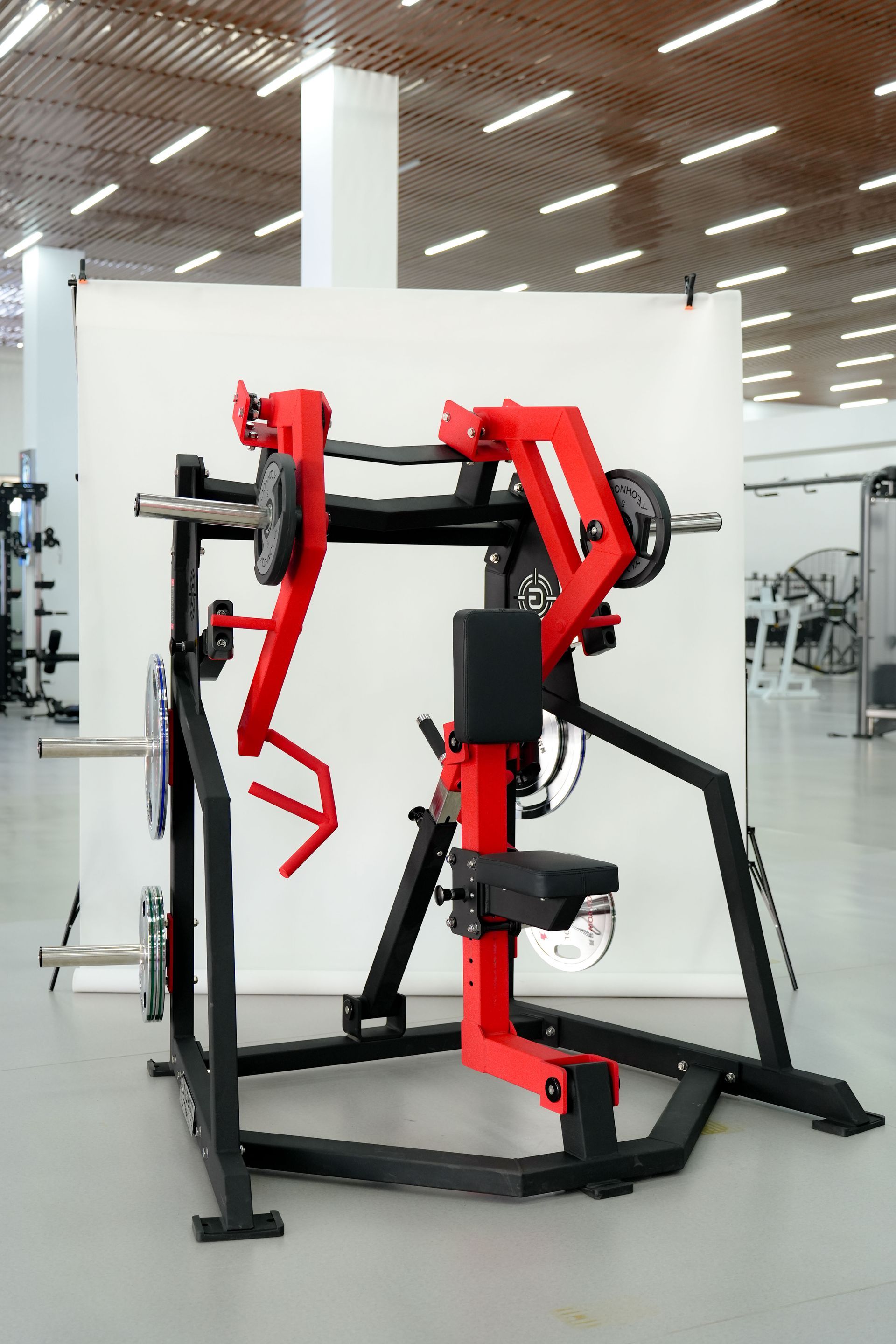 StrenghtEQ Multi row Plate loaded