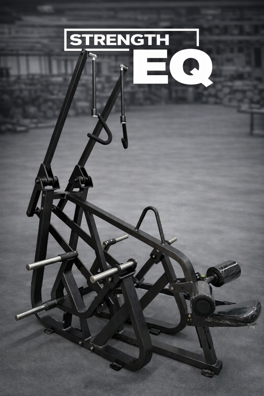 Strenghteq pull down plate loaded