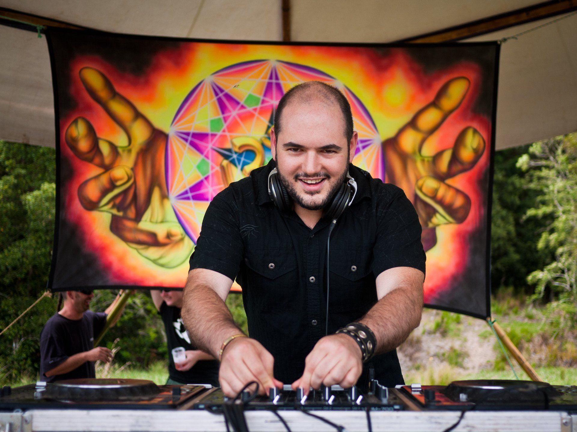 SERPENTINE ILLUSIONS