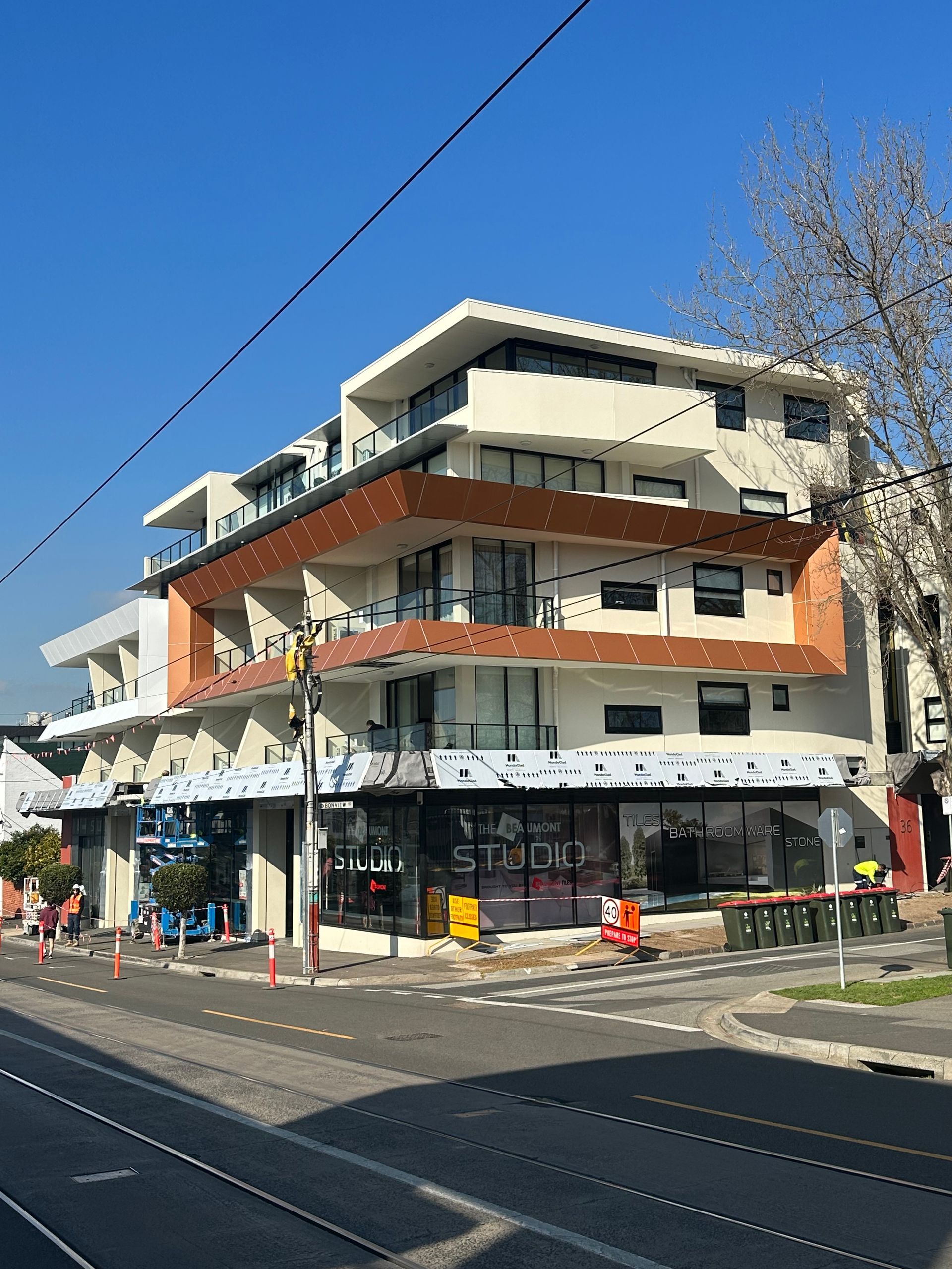 A building with a sign that says ' studio ' on it