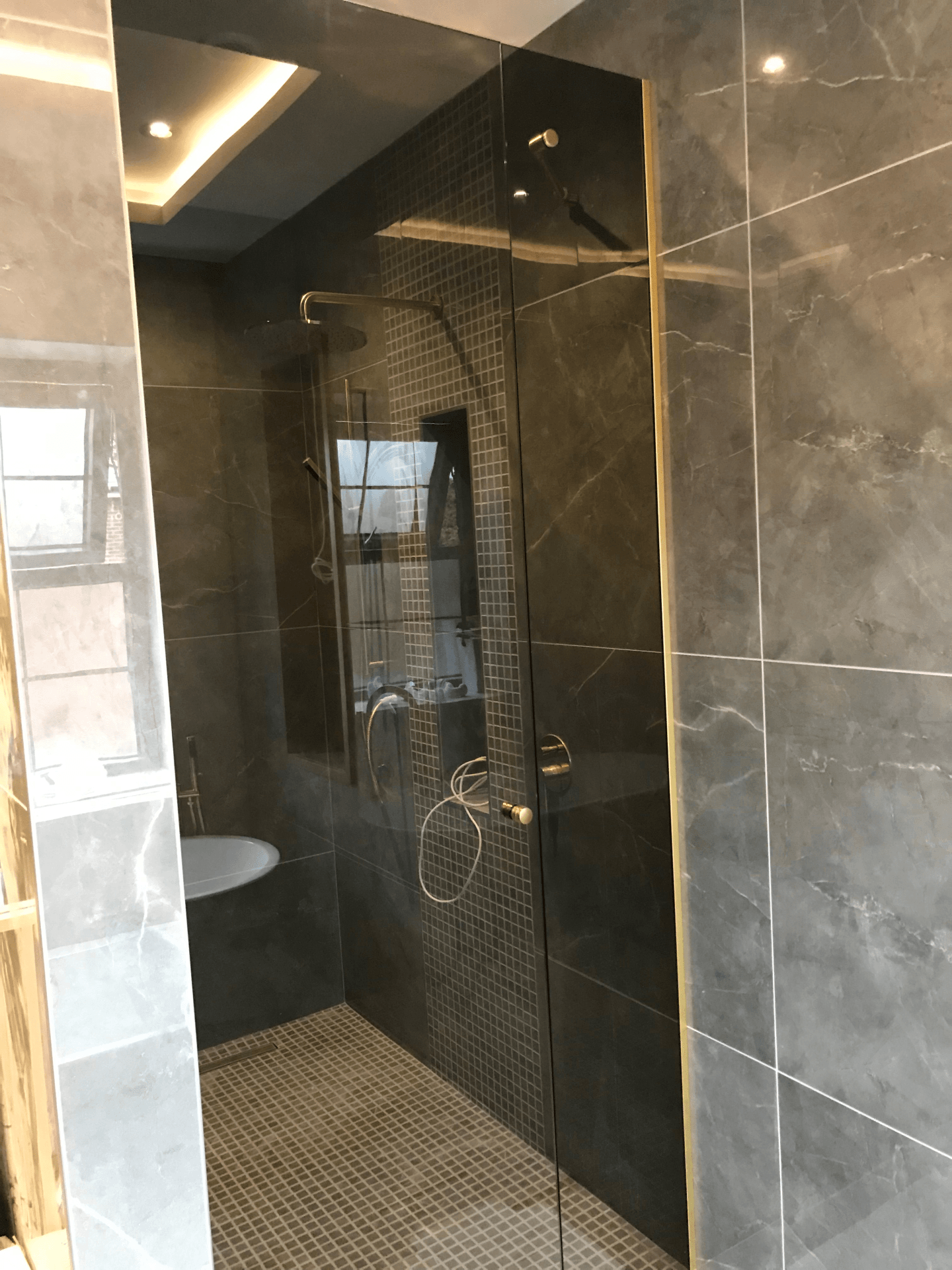 Bespoke shower screens Pro Glass NI