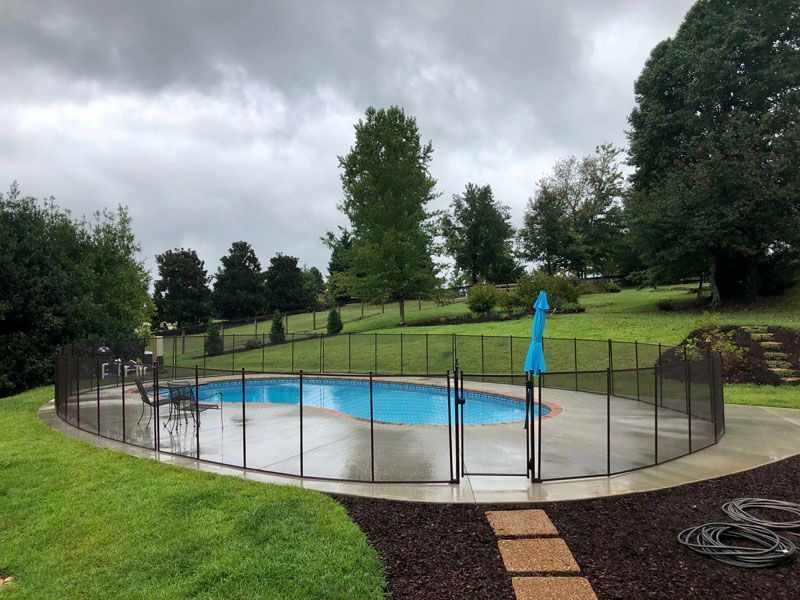 Pool Safety Fence by Toddler Barrier