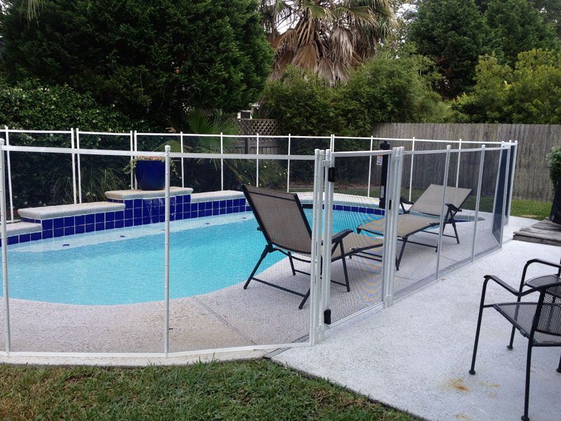 Pool Safety Fence by Toddler Barrier