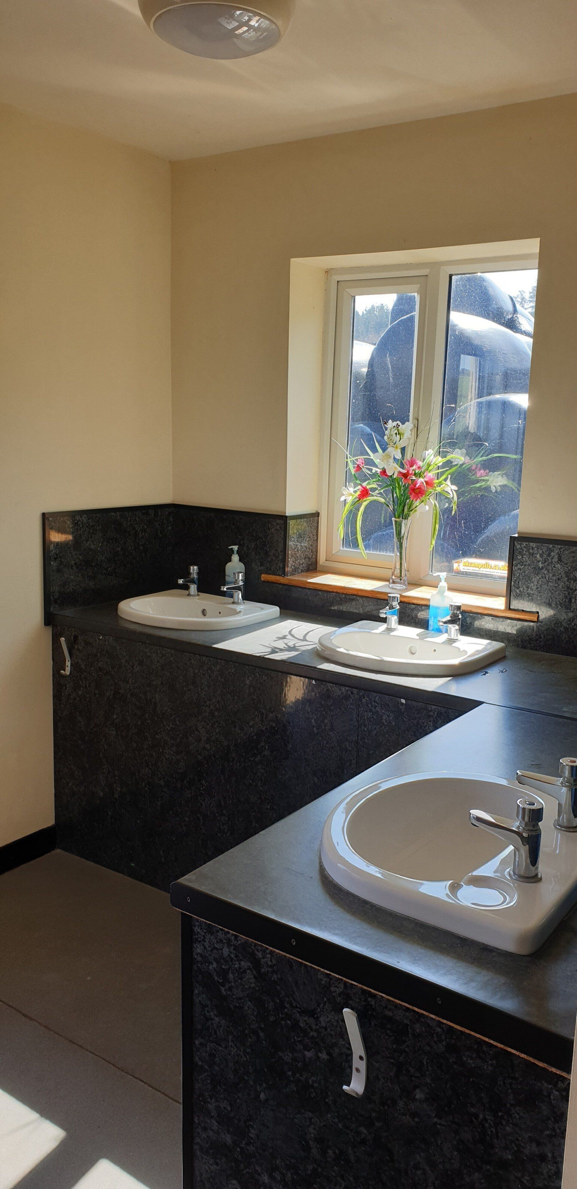 Campers shower block facilities 