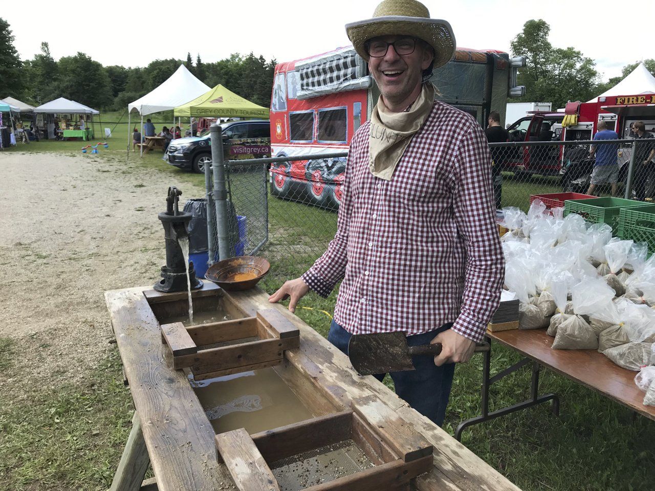 Gold Panning at Eugenia Gold Rush.