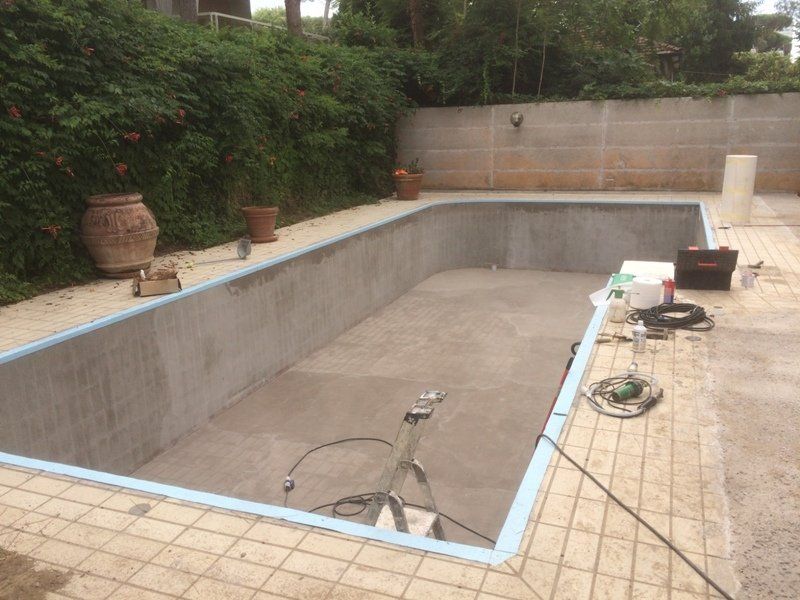 realizzazione struttura piscina in cemento