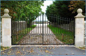 Black wrought iron driveway gates 