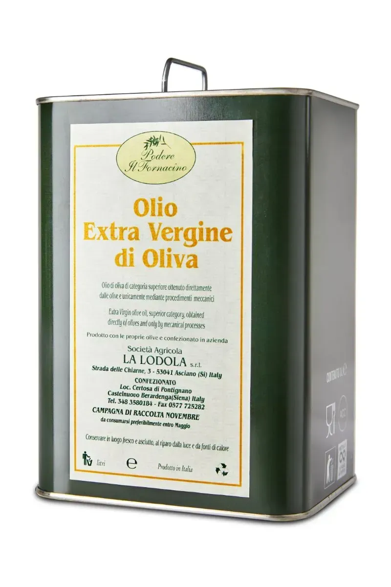 A can of olio extra vergine di oliva on a white background