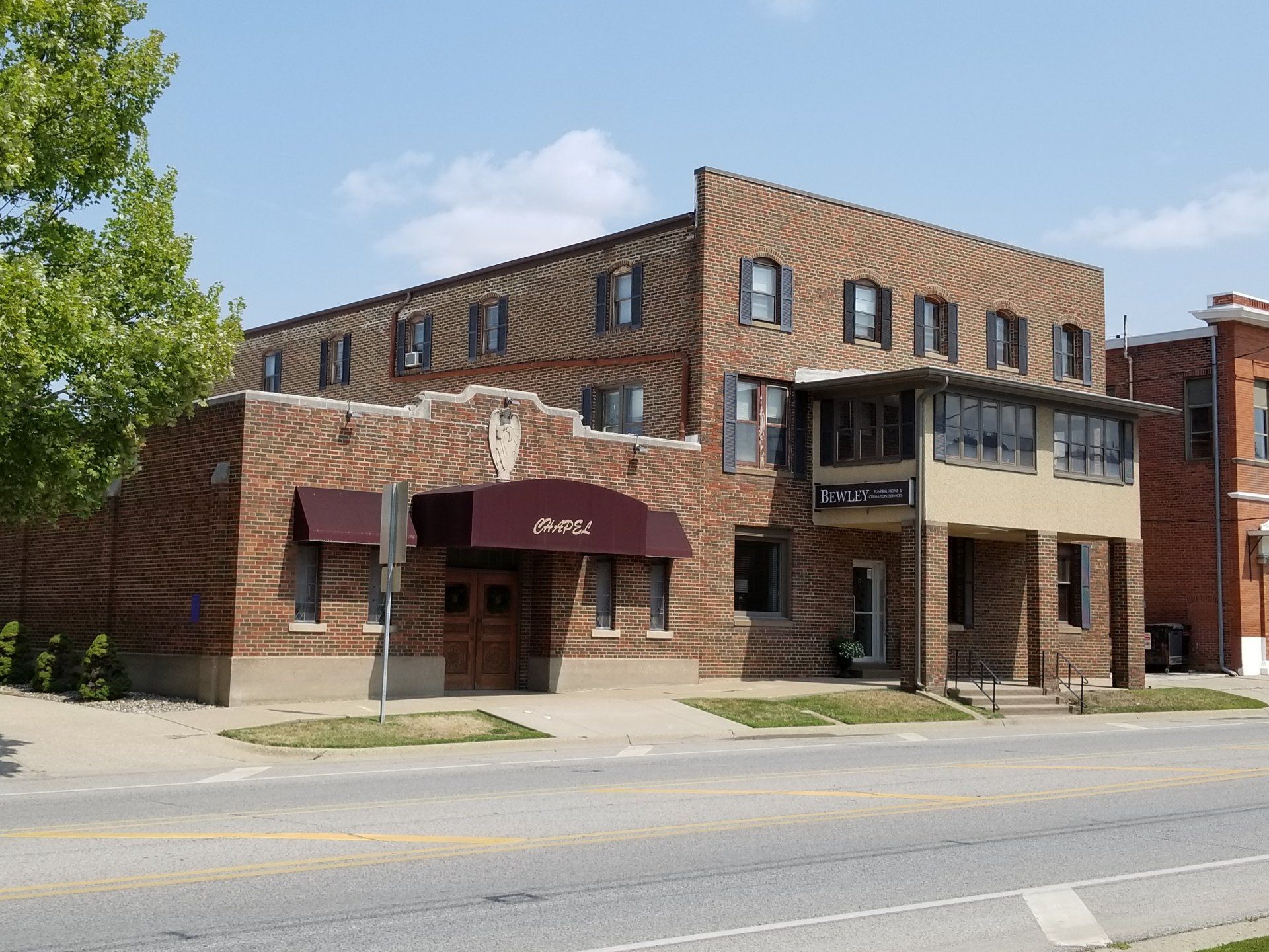 Aledo IL Funeral Home Nichols Bewley