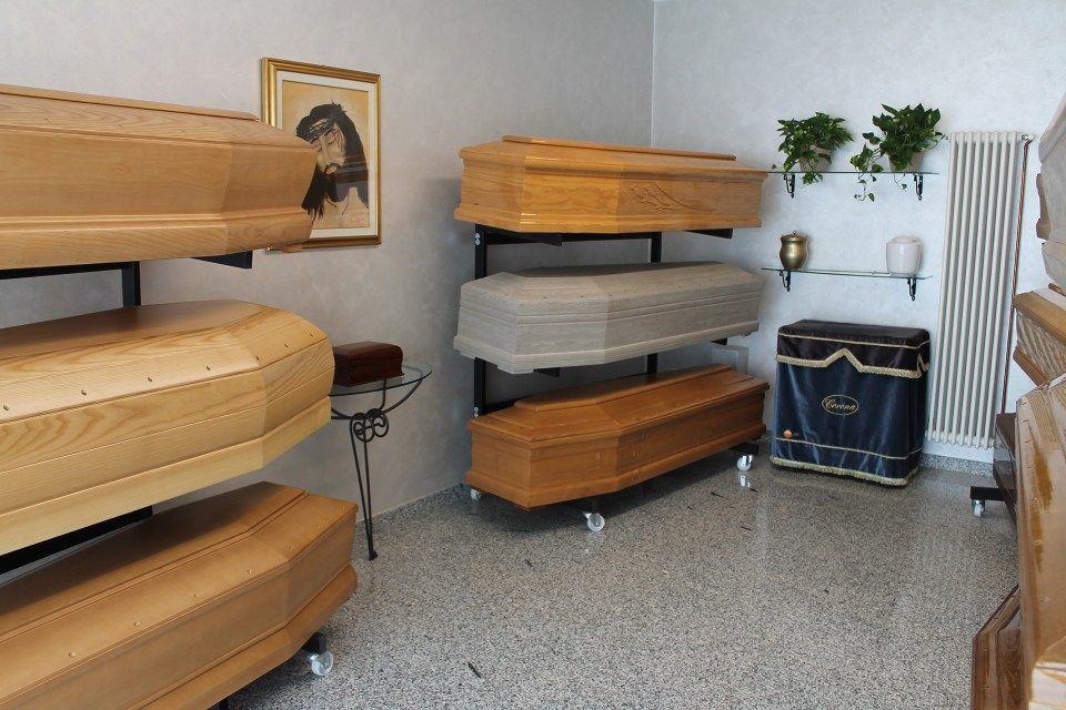 cofani funebri per funerali a Breda di Piave