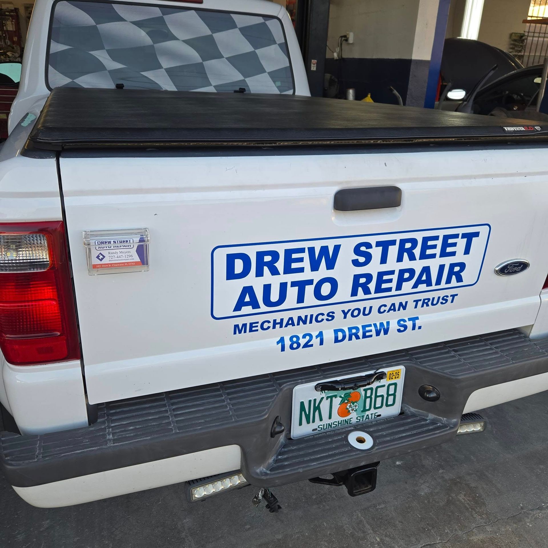 SHOP IMAGE | Drew Street Auto Repair