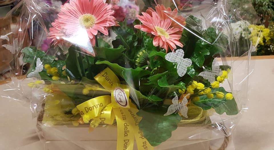 fioreria Emy Quero Vas composizione fiori