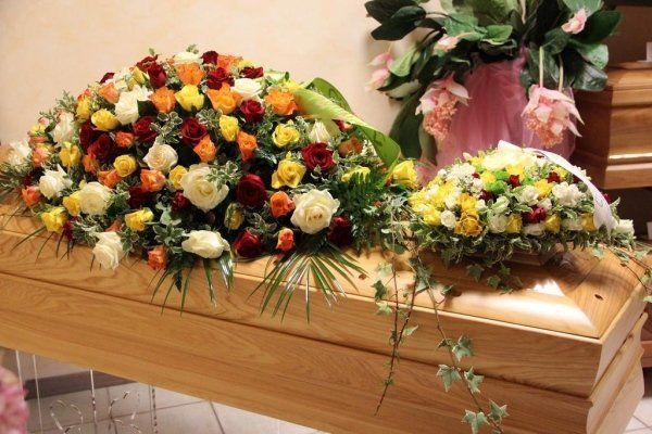 Decori floreali per copribara