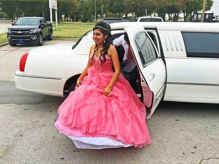 Quinceanera Salem VIP Limo Service
