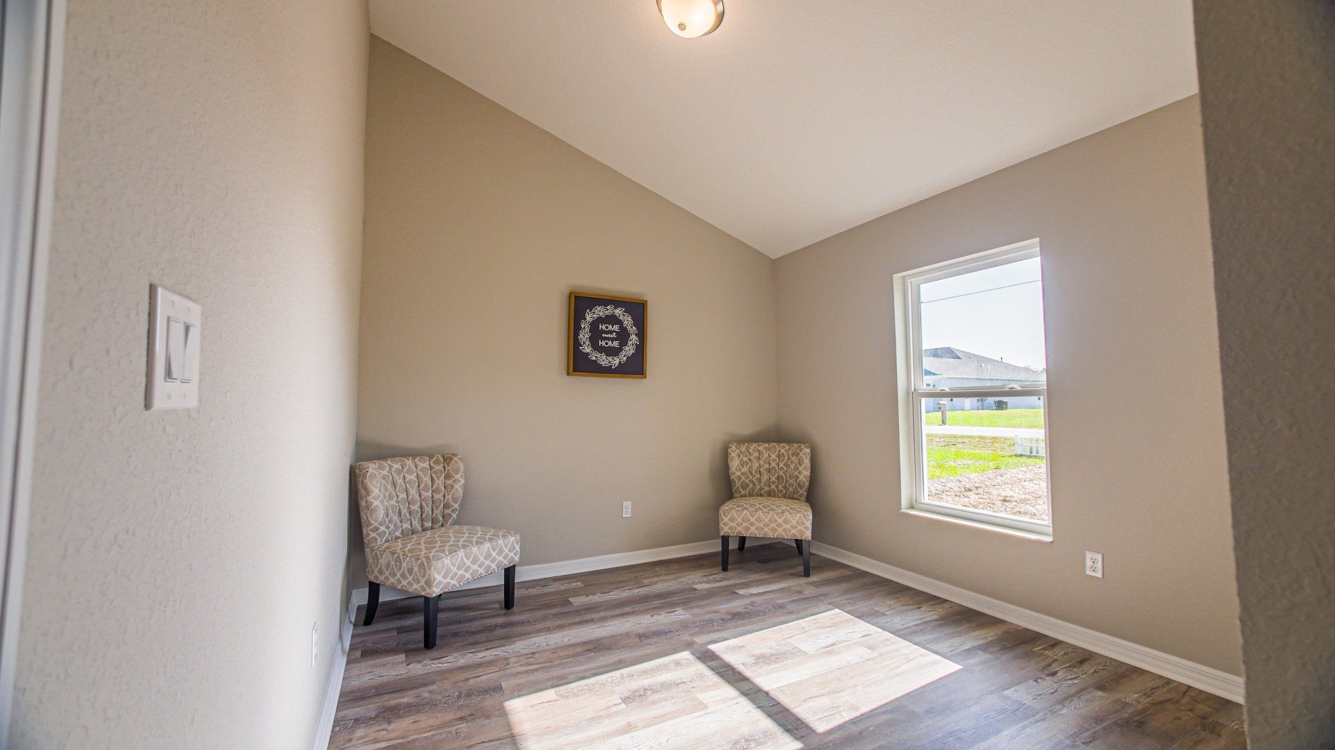 bedroom at Bridgecore