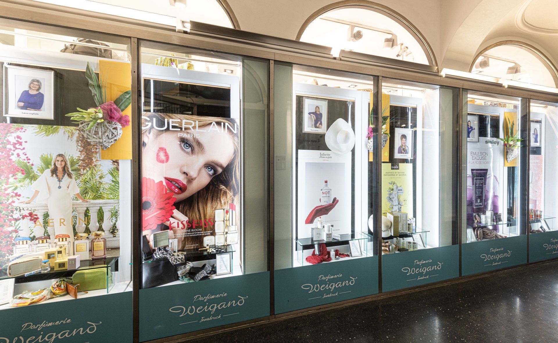 Parfümerie Weigand Außenansicht