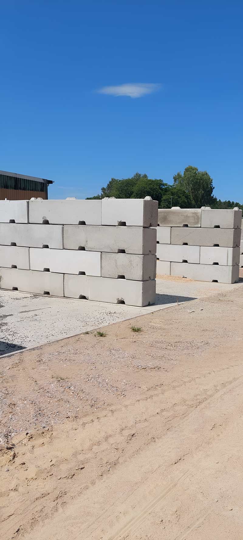  Row Of Concrete Blocks — Ingham Concrete–Icon in Ingham, QLD