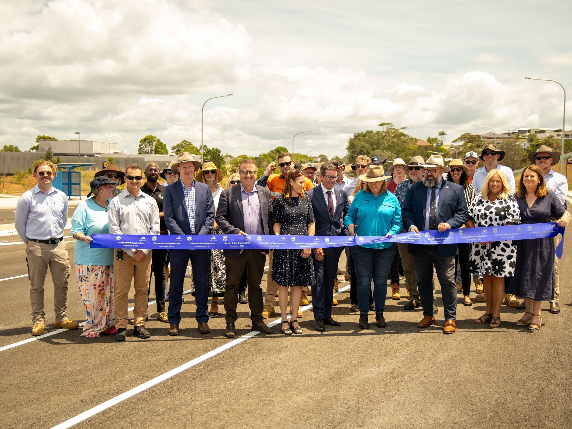 Dignitaries including Robert Dwyer MP and Minister enny Aitchison