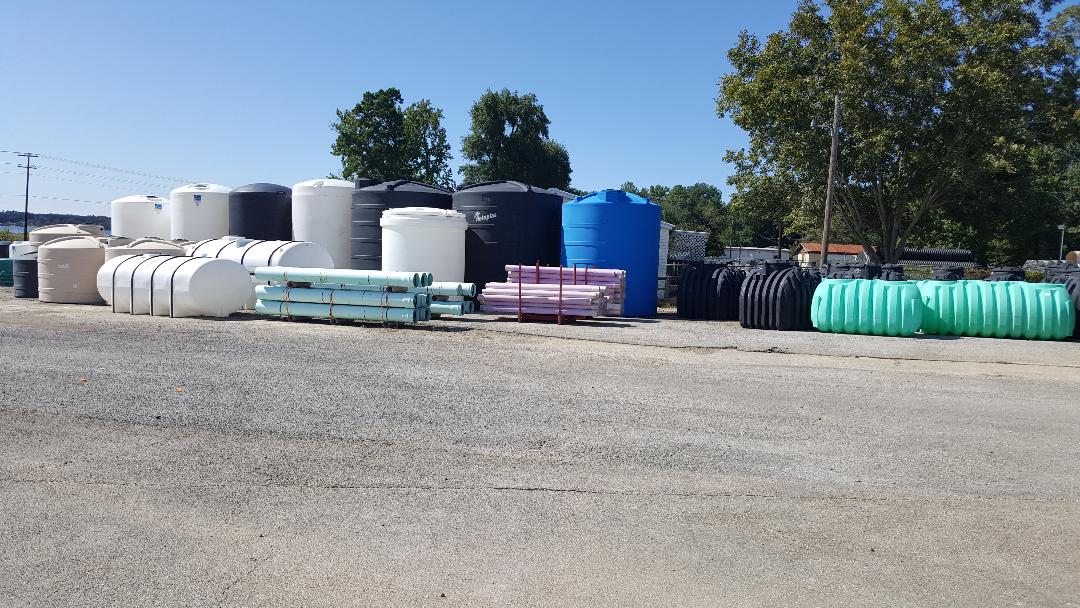 A display of heavy-duty water storage tanks near Shreveport, LA