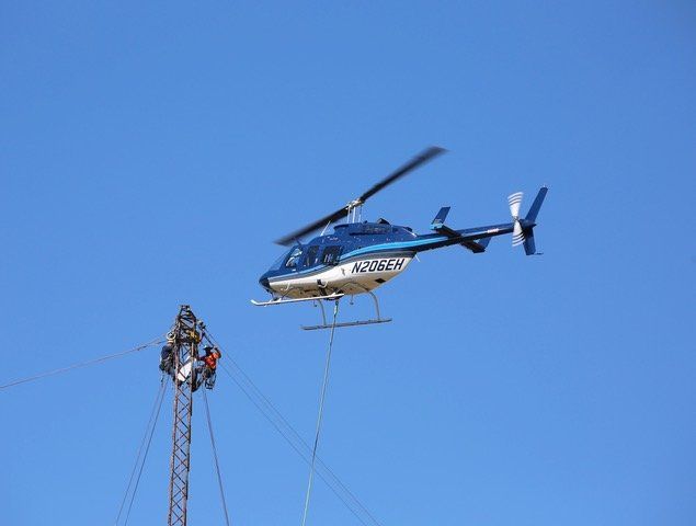 Heavy Lifting Operations — Sacramento, CA — Sacramento Executive Helicopters