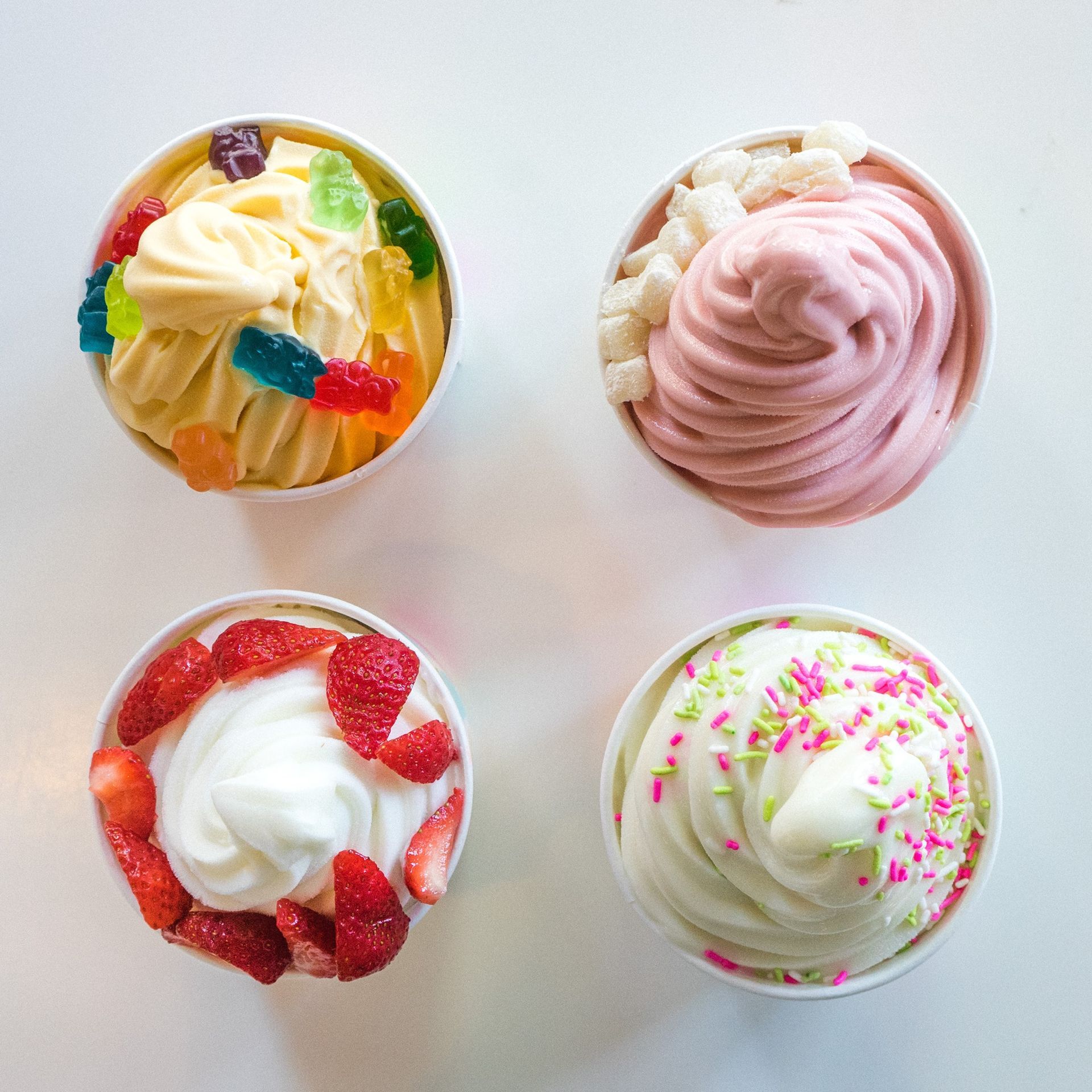 froyo, frozen yogurt at Frenchie's next to 5 Star Auto Spa