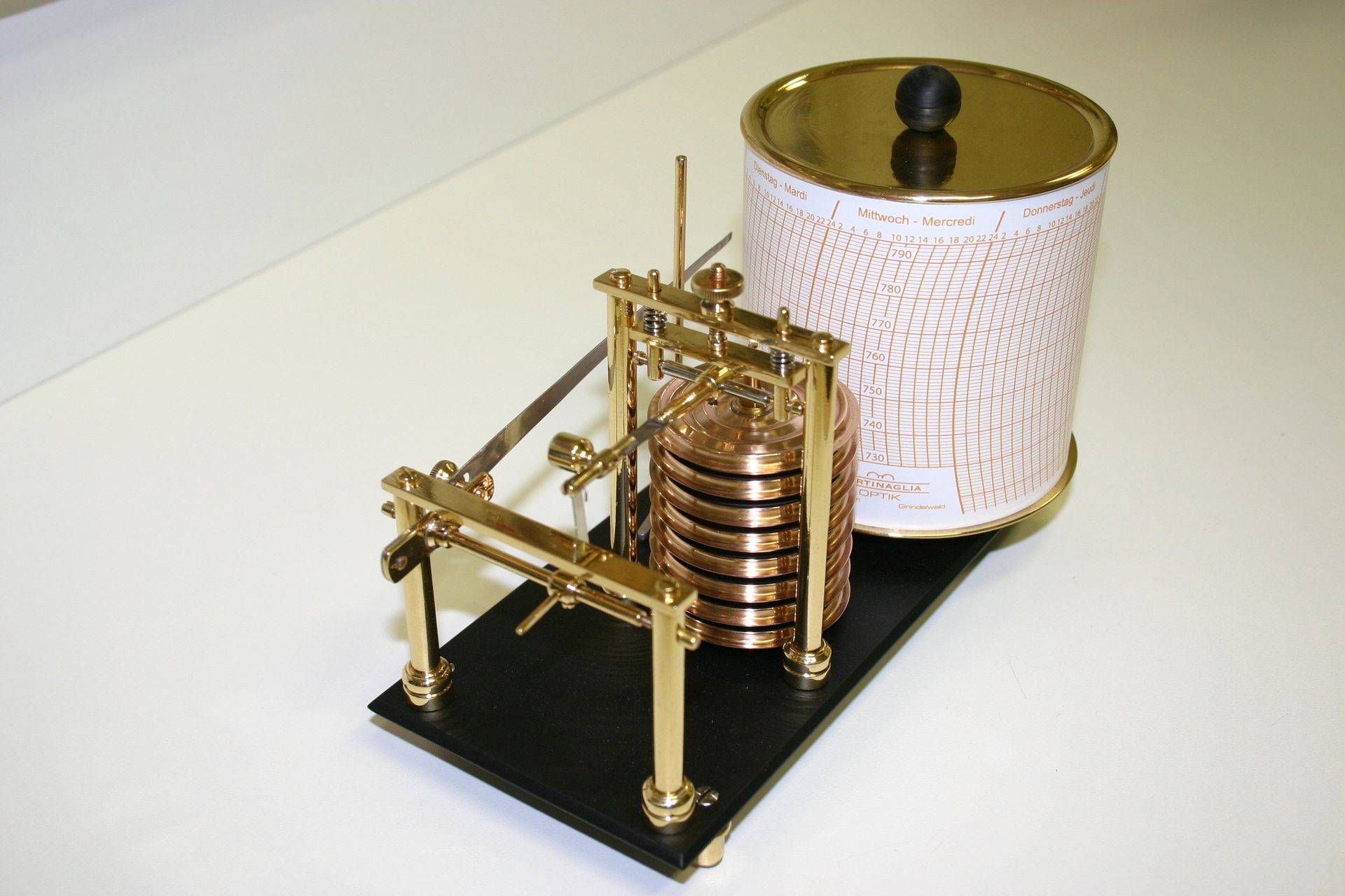 Restauration Barograph nachher - Martinaglia Optik AG