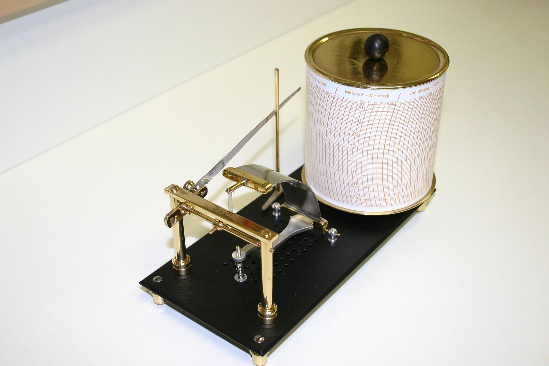 Restauration Thermograph nachher - Martinaglia Optik AG