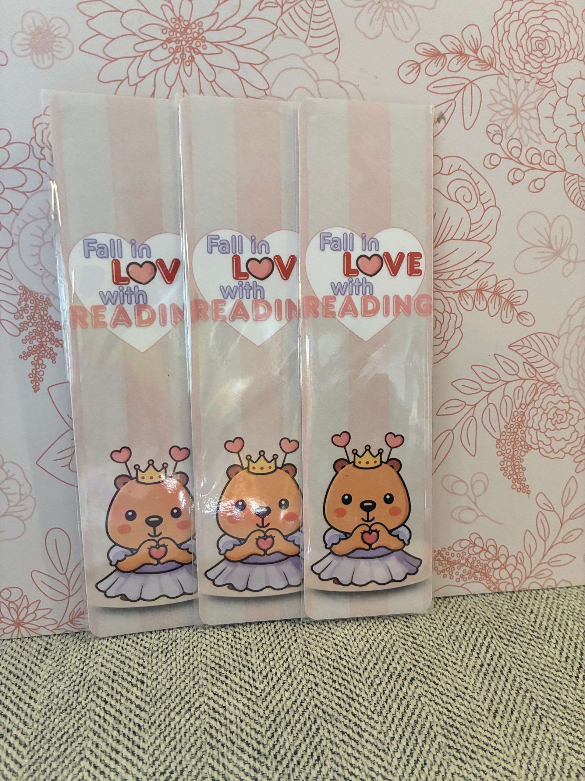 Capy Jessie Bookmark | Flat Laminated Bookmark (8x2)