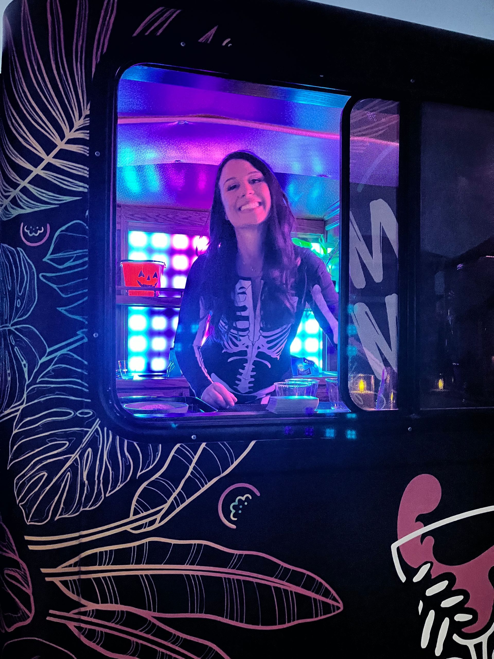 mobile bartender and bartending rental services, mixology with Denver margarita truck co. for any private party, wedding or company event in Colorado