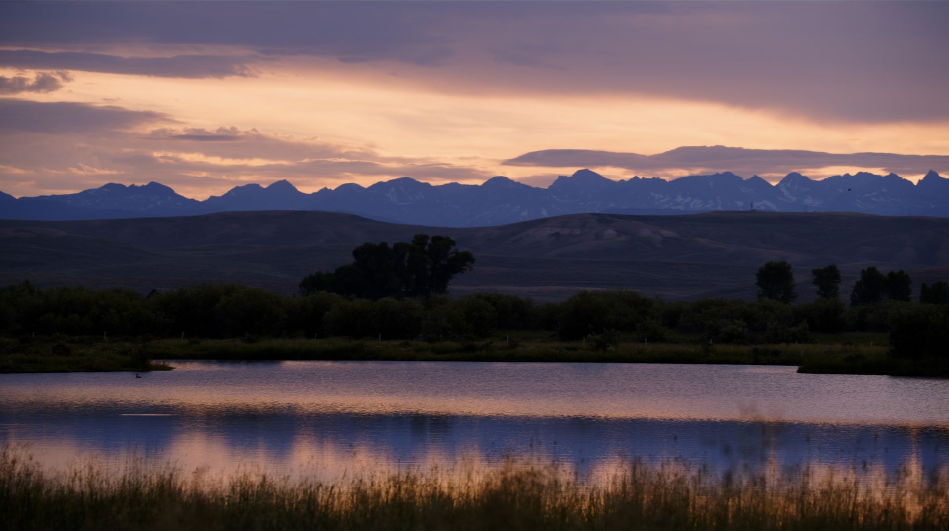 Sunsetting over Wyoming Mountains on Jemas Ranch