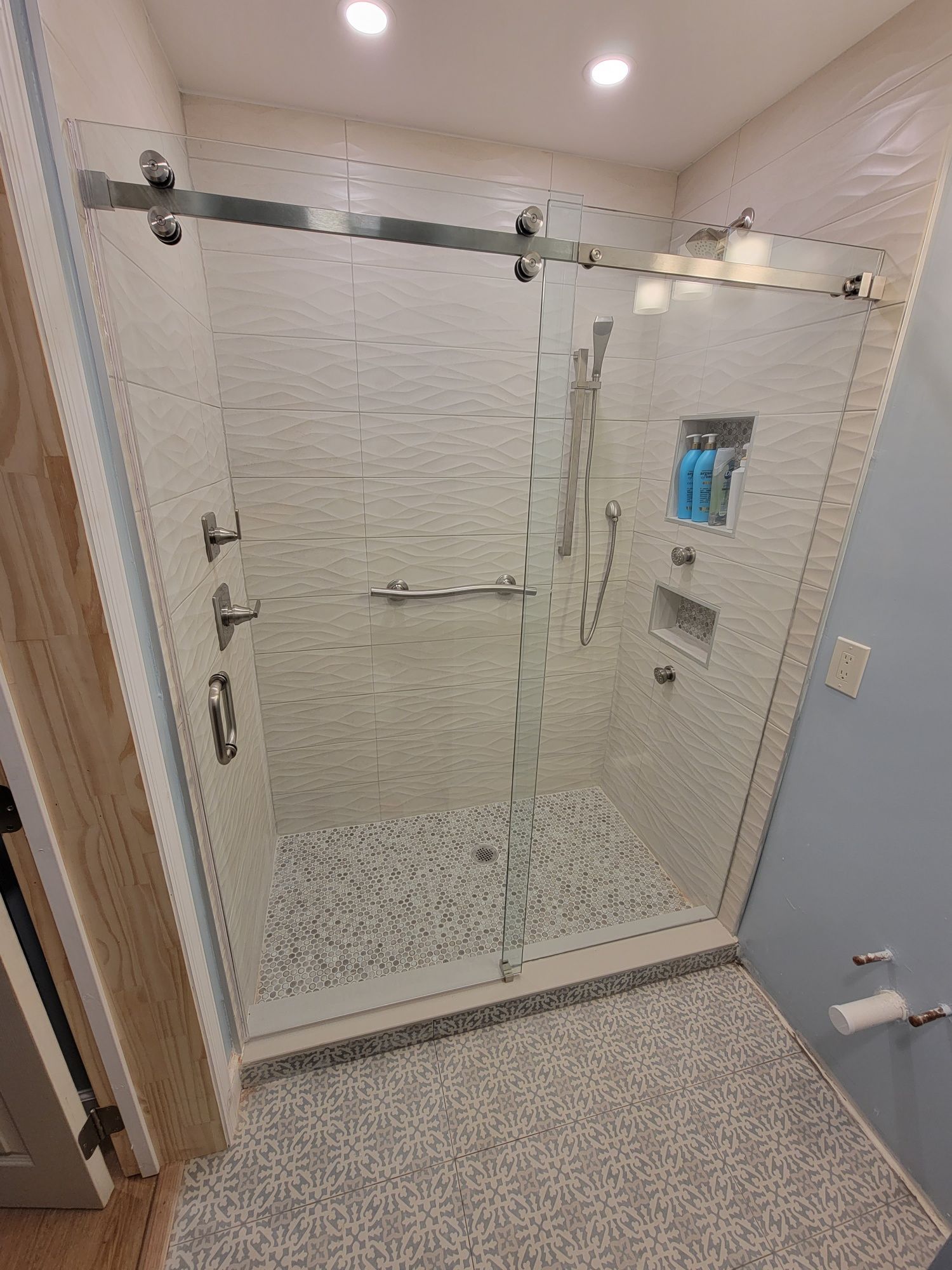 New Bathroom Sliding Door - Oakland Park, FL - Glass USA