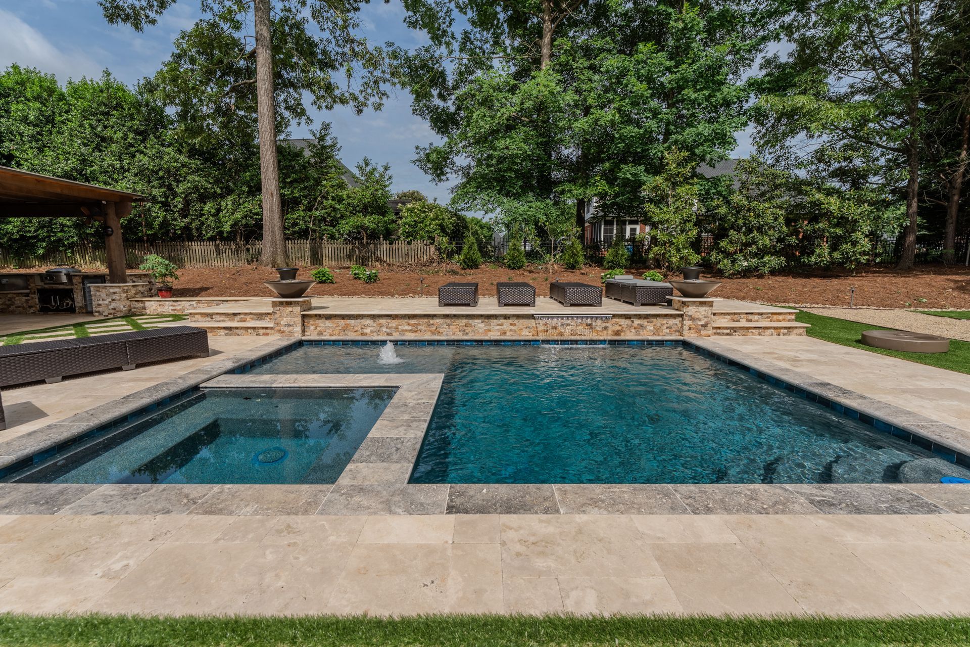 LCI Lawn and Landscaping LLC, Outdoor Kitchen