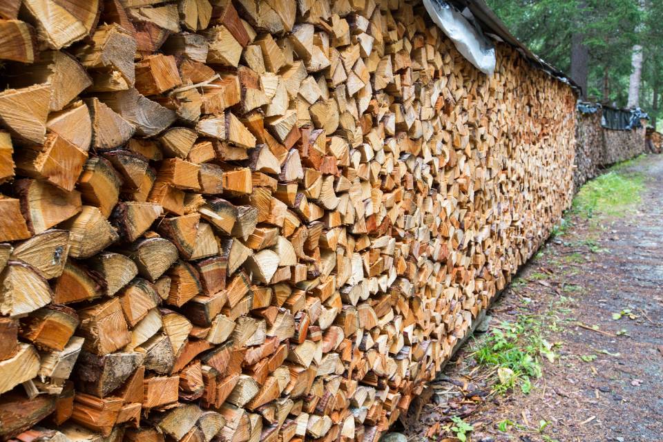 bancale di legna da ardere