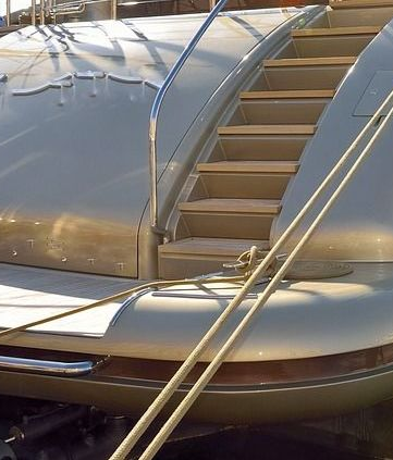 Fiberglass repair for boats St. Pete
