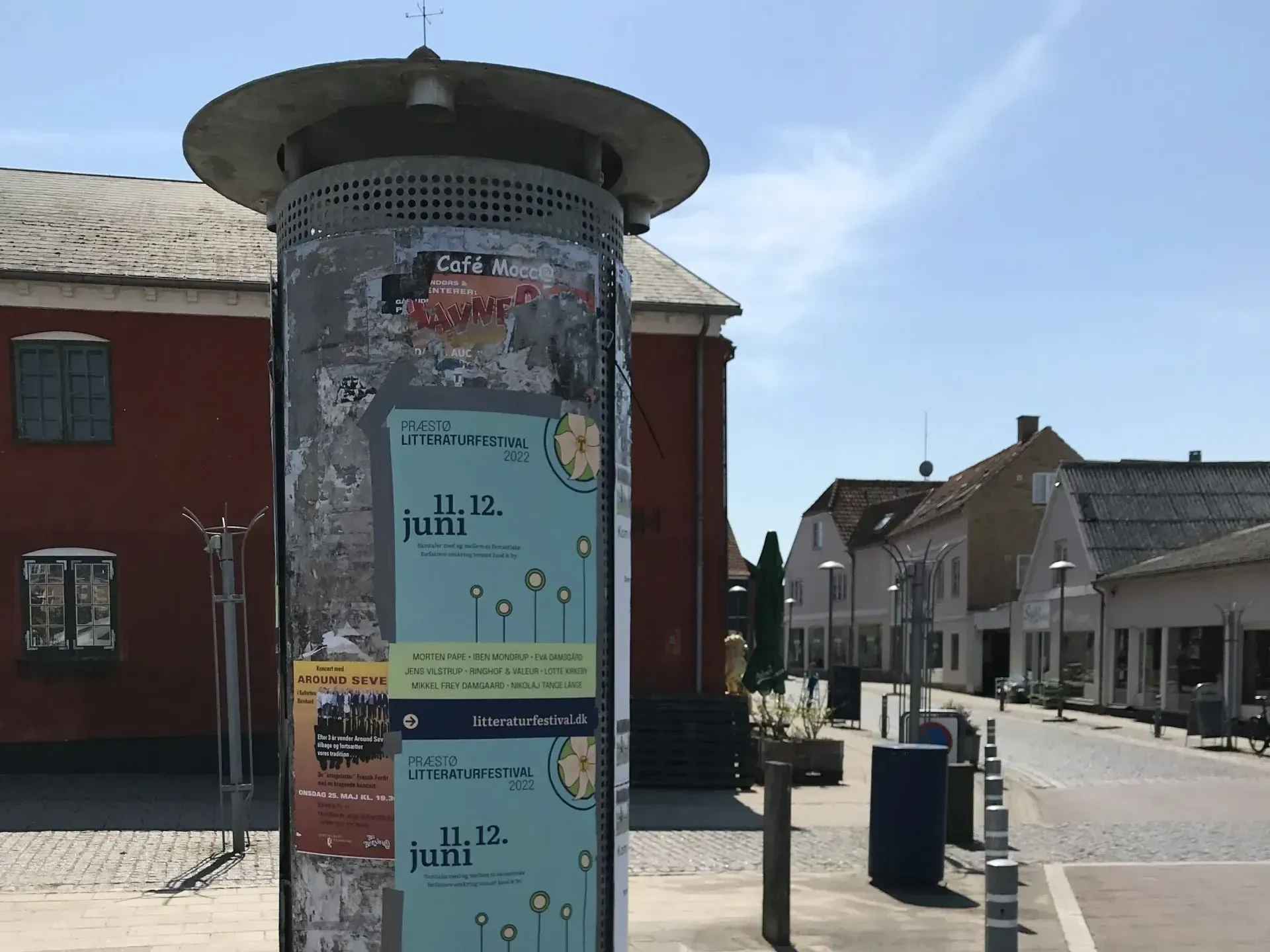 En plakatsøjle i Præstø