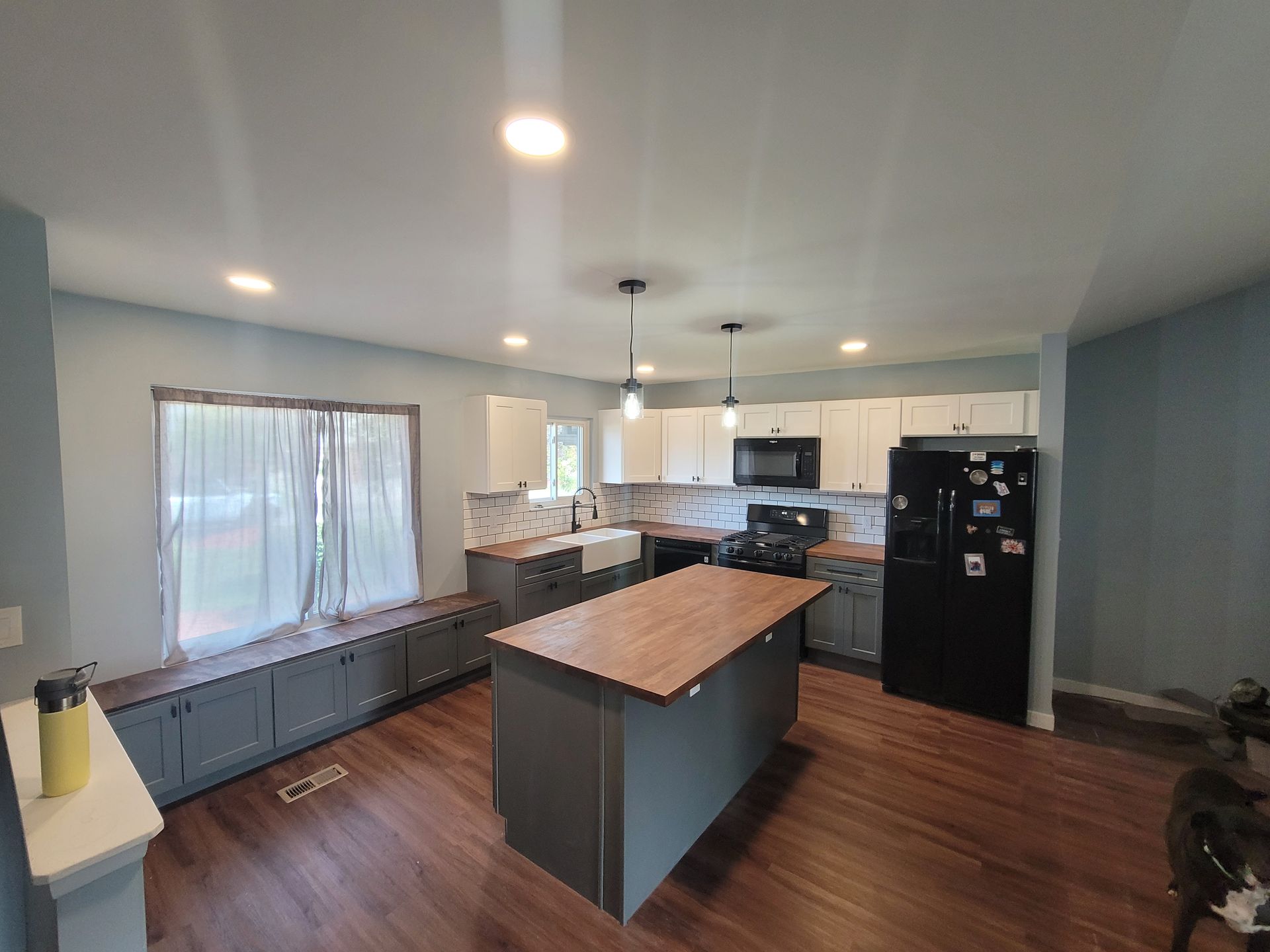 Kitchen with a large island
