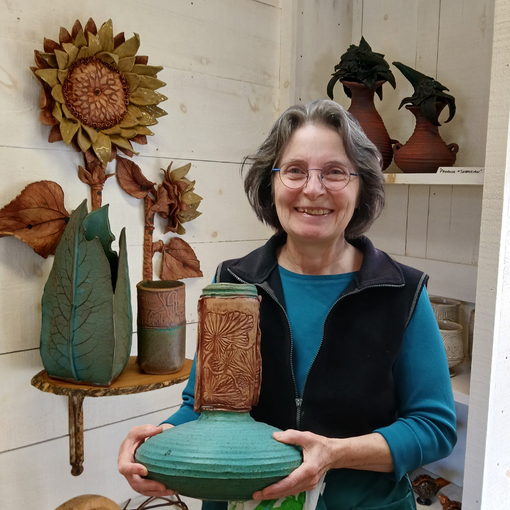 Dianne Wooldridge, Artist and Owner Dianne Wooldridge, Artist and Owner