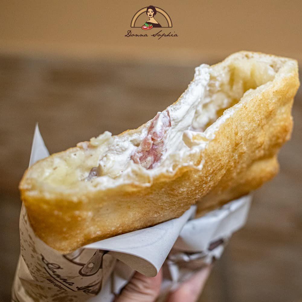 pizza fritta con ricotta