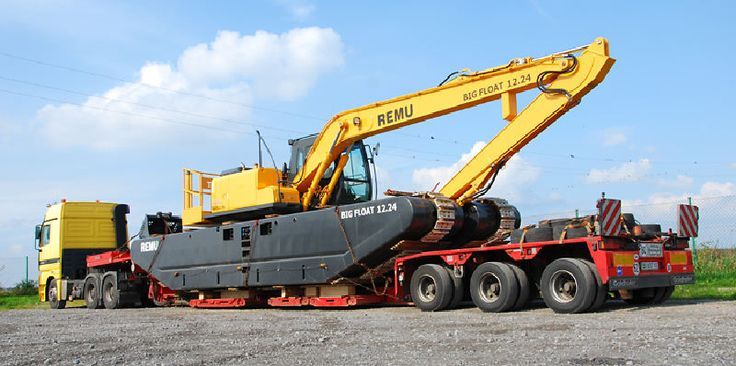 Crane Truck & Special Services S.A.S, trailers.