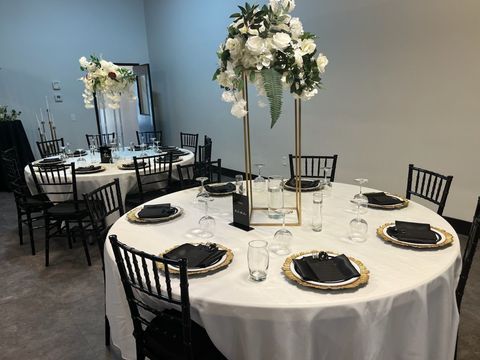 We host weddings, birthdays, quinceañera's, family gatherings and more...