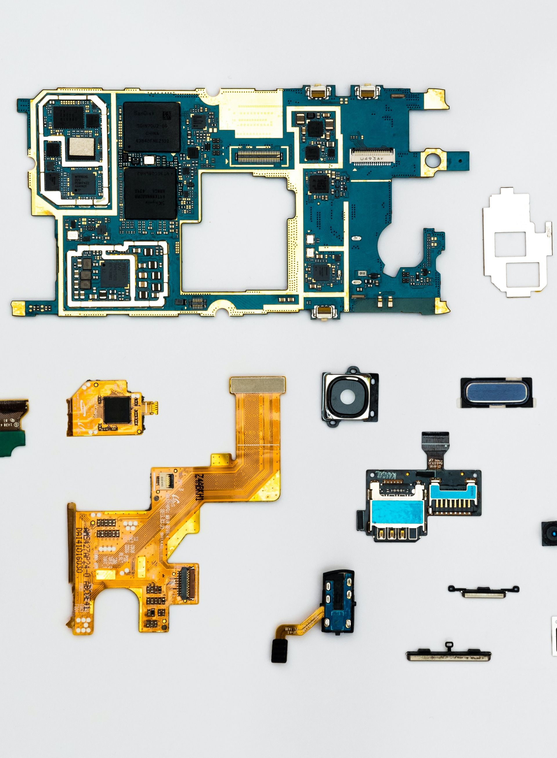 Image of a deconstructed internal smart phone parts