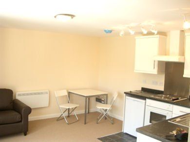 Flat 4, Bedford Court, Royland Road