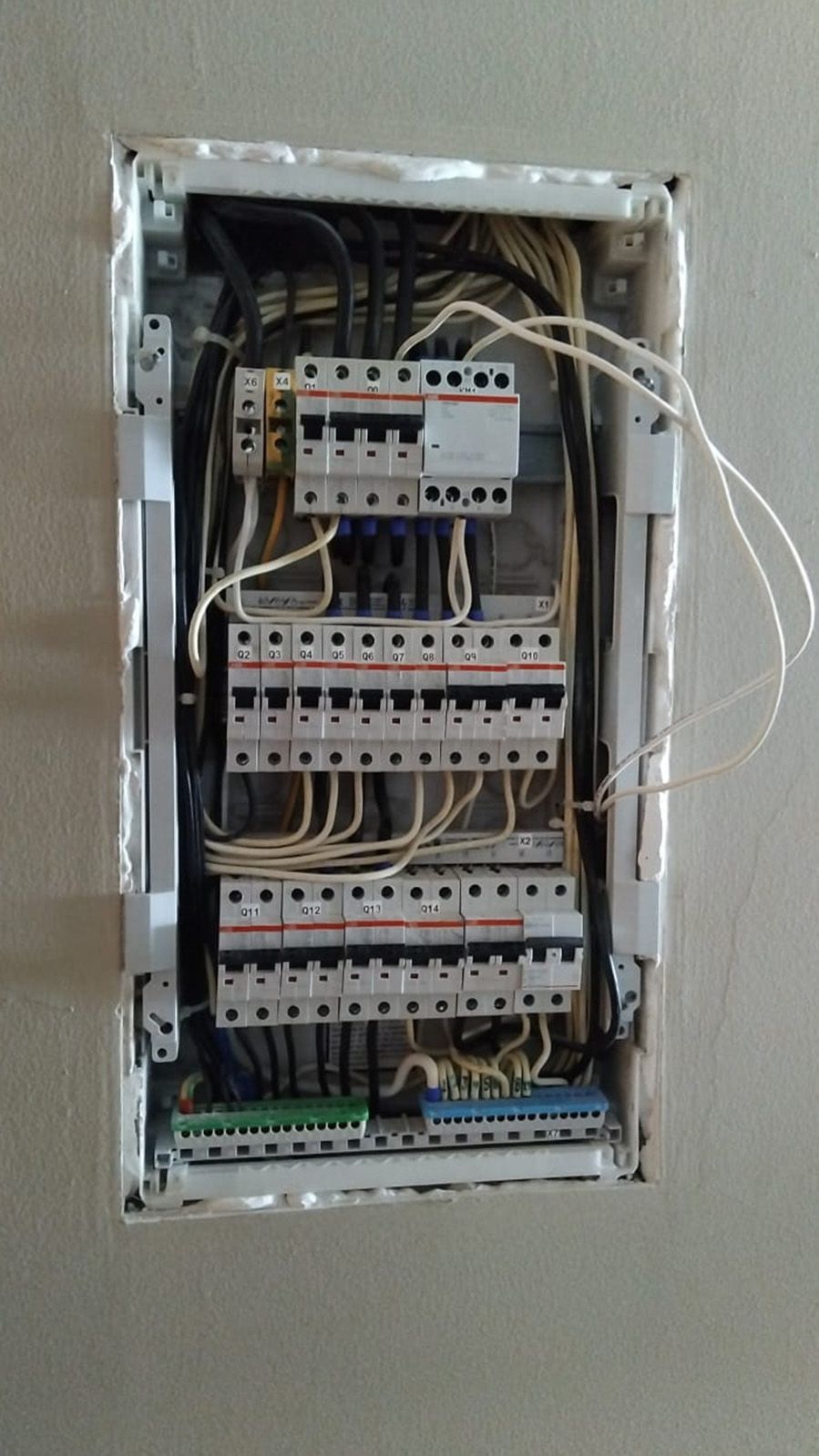 Reemplazo de pastillas e interruptores