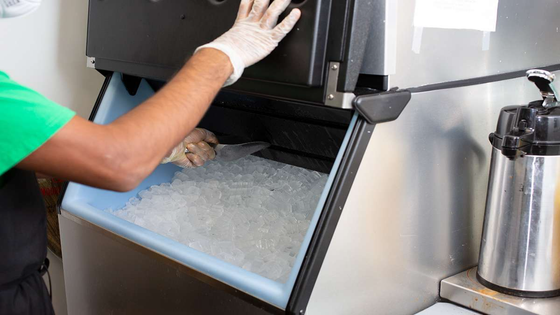 Ice Machine Maintenance in Kansas City