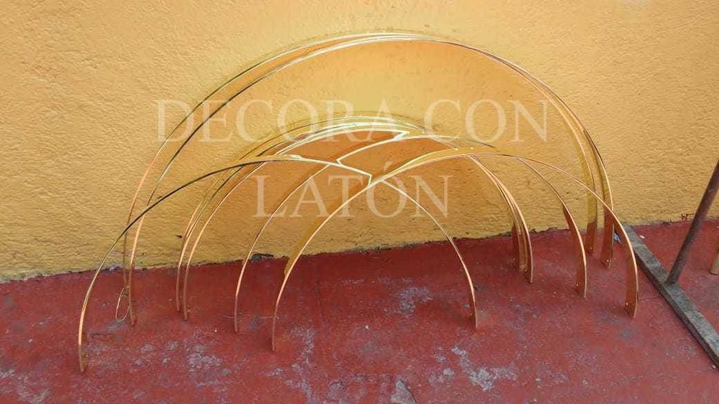 DECORA CON LATÓN