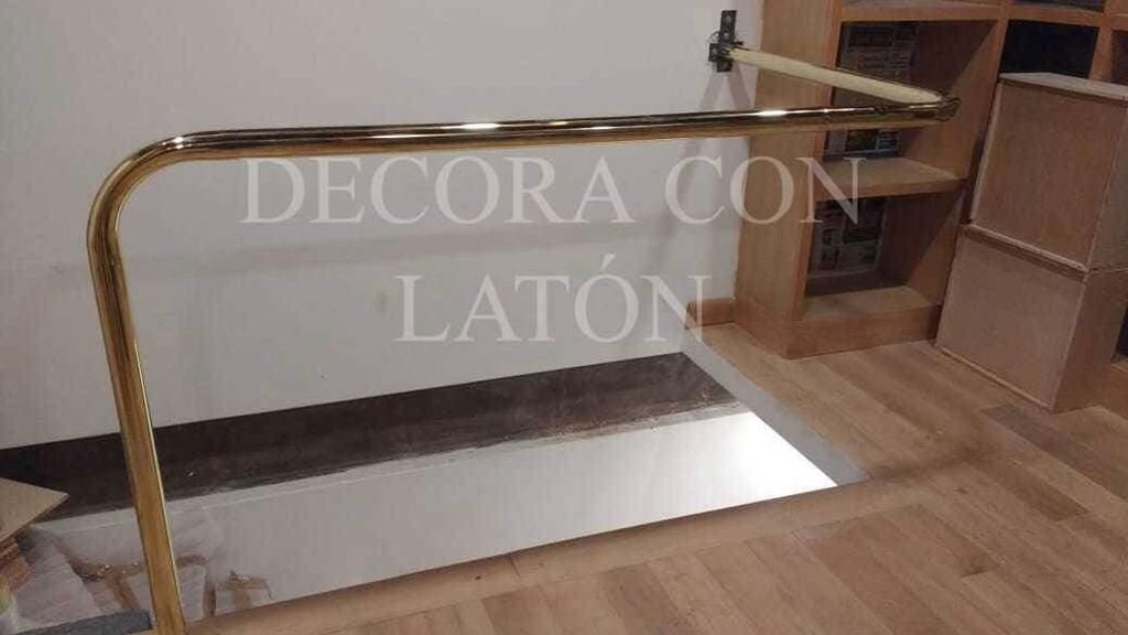 DECORA CON LATÓN