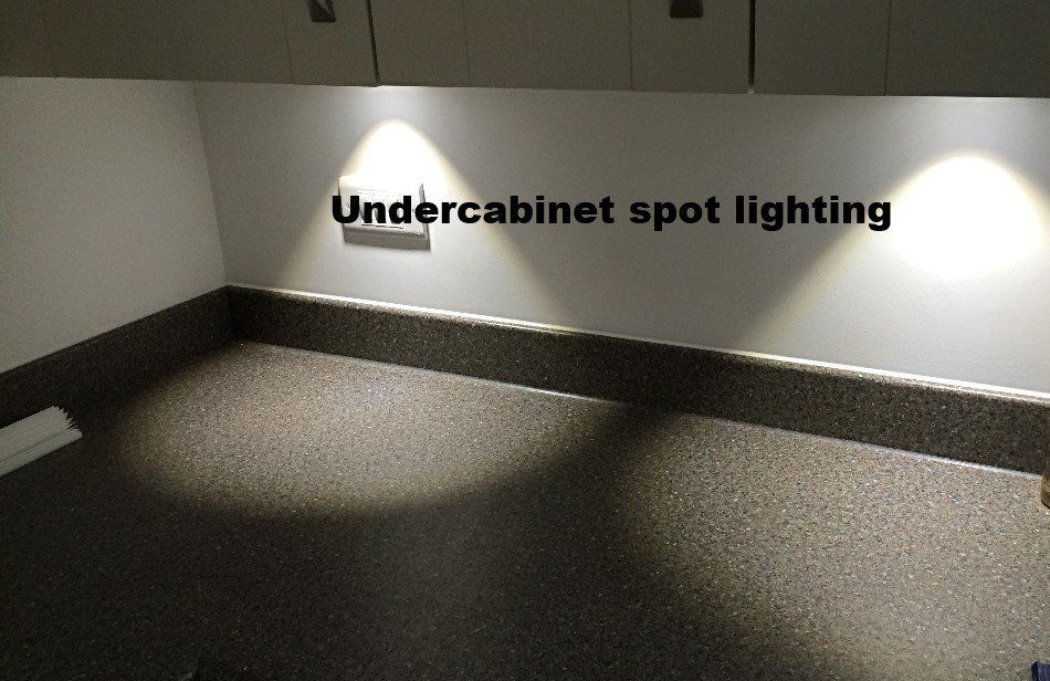 Undercabinet spot lighting